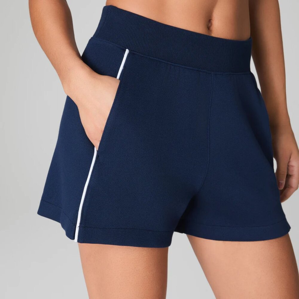 SPANX AirEssentials® Pique Short, Timeless Navy, Small NWT